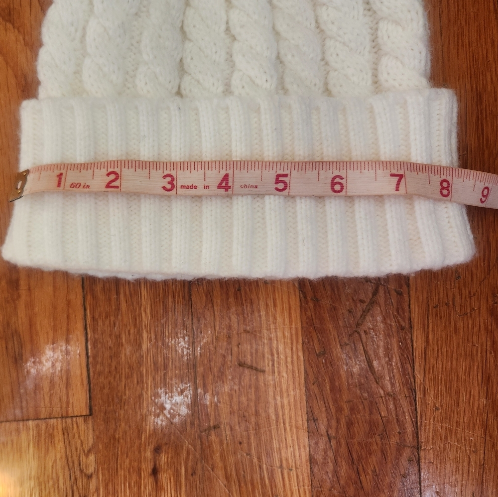Kate Spade White Cable Knit Beanie Hat With Pom Pom Unisex - One Size - Picture 7 of 8